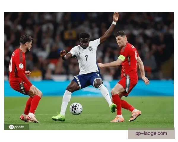 克尔女足世界杯半决赛世界波破门助力英格兰大门轰然倒塌