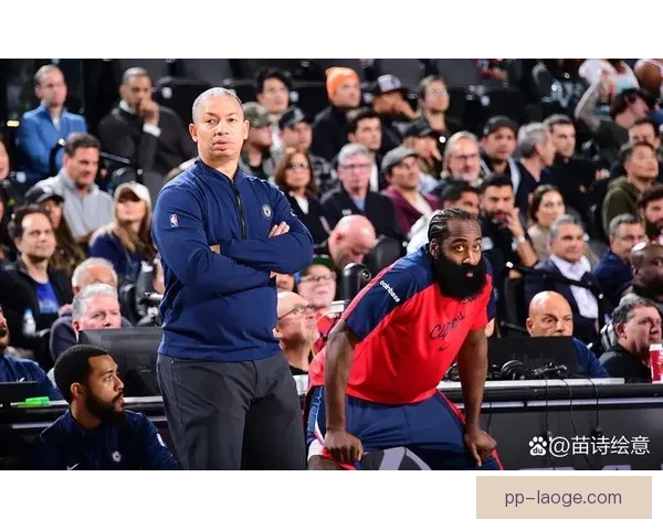 聚焦国家队球员伤停频发的常见诱因与背后深层问题探析环境与挑战